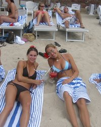 Веселая тусовка распутных студенток 25 фотография Веселая тусовка распутных студенток 25 фотография