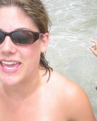 Веселая тусовка распутных студенток 28 фотография Веселая тусовка распутных студенток 28 фотография