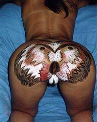 Огромный цветов на пилотке 4 фотография Огромный цветов на пилотке 4 фотография