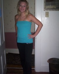 Молоденькая австрийка с маленькими сиськами и розовой мандой 11 фотография Молоденькая австрийка с маленькими сиськами и розовой мандой 11 фотография