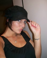 Глазастая Алина сняла с себя трусы 12 фотография Глазастая Алина сняла с себя трусы 12 фотография