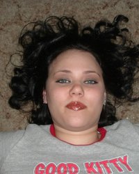 Толстуха принимает ванную со свечами и игрушками 7 фотография Толстуха принимает ванную со свечами и игрушками 7 фотография