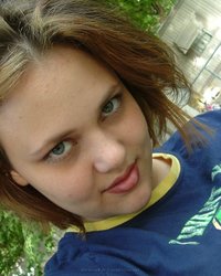 Толстуха принимает ванную со свечами и игрушками 40 фотография Толстуха принимает ванную со свечами и игрушками 40 фотография