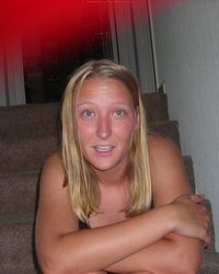 Бесстыдница выставила напоказ крупным планом промежность 10 фотография Бесстыдница выставила напоказ крупным планом промежность 10 фотография