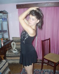 Жена пытается затащить в постель своего супруга 3 фотография Жена пытается затащить в постель своего супруга 3 фотография