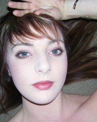 Стройная леди фотографирует себя без одежды 22 фотография Стройная леди фотографирует себя без одежды 22 фотография