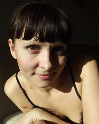 Брюнетка с хорошей жопой встала раком 2 фотография Брюнетка с хорошей жопой встала раком 2 фотография