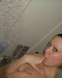 Из частной коллекции молодой брюнетки 26 фотография Из частной коллекции молодой брюнетки 26 фотография