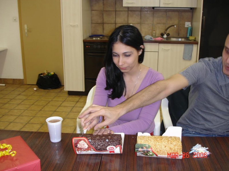 Мужик снял в ресторнае очень страстную мулатку 3 фото