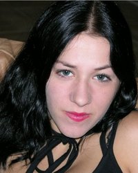 Развратница показала грудь и лобок крупным планом 2 фотография Развратница показала грудь и лобок крупным планом 2 фотография