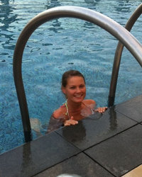 Профессиональная модель выложила свои фото 3 фотография Профессиональная модель выложила свои фото 3 фотография