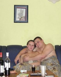 Раскрепощенная пара на отдыхе 18 фотография Раскрепощенная пара на отдыхе 18 фотография