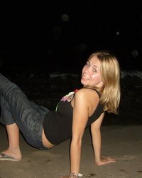 Фото с отдыха молодой Кристины 8 фотография Фото с отдыха молодой Кристины 8 фотография