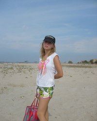 Фото с отдыха молодой Кристины 17 фотография Фото с отдыха молодой Кристины 17 фотография