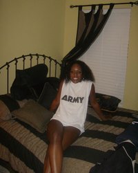 Горячая негритянка любит раздеваться 8 фотография Горячая негритянка любит раздеваться 8 фотография