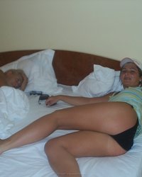 телочка загорает на пляже без лифчика 4 фотография телочка загорает на пляже без лифчика 4 фотография