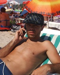 телочка загорает на пляже без лифчика 23 фотография телочка загорает на пляже без лифчика 23 фотография