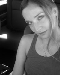 Обнаженная Бетти демонстрирует замечательное тело 4 фотография Обнаженная Бетти демонстрирует замечательное тело 4 фотография