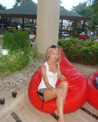 Блондинка с шикарным телом красиво позирует 5 фотография Блондинка с шикарным телом красиво позирует 5 фотография