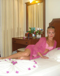 Блондинка с шикарным телом красиво позирует 9 фотография Блондинка с шикарным телом красиво позирует 9 фотография