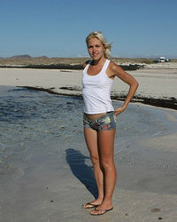 Сексуальная модель показала свой архив 3 фотография Сексуальная модель показала свой архив 3 фотография