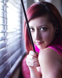 Соблазнительная Эйрон ожидает своего кавалера 19 фотография Соблазнительная Эйрон ожидает своего кавалера 19 фотография