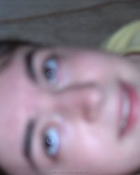 Девица исполняет стриптиз для поклонника 8 фотография Девица исполняет стриптиз для поклонника 8 фотография