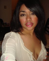 Индианка делает селфи с голыми сиськами 11 фотография Индианка делает селфи с голыми сиськами 11 фотография