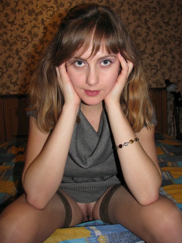 Частный стриптиз от страстной Наташи 15 фото