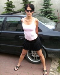 Милая студентка ходит голой по квартире своего парня 2 фотография Милая студентка ходит голой по квартире своего парня 2 фотография