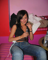 Грудастая моделька зажгла на отдыхе 20 фотография Грудастая моделька зажгла на отдыхе 20 фотография