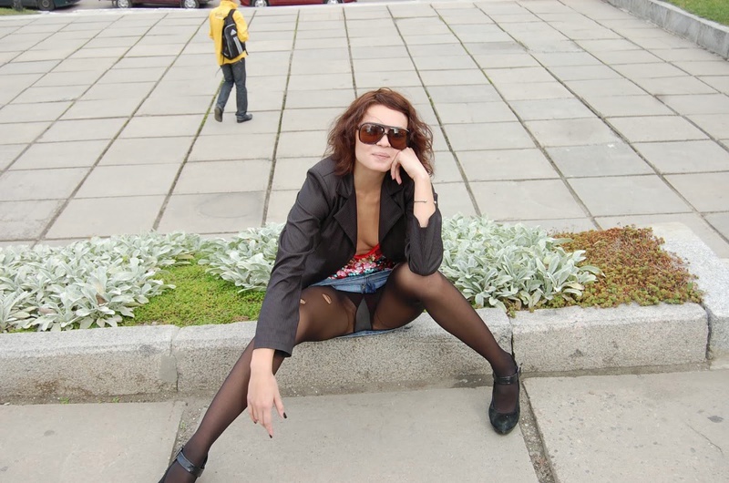 Сабрина отдохнула на море 18 фото