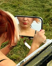 Орка рекламирует раритетный автомобиль 7 фотография Орка рекламирует раритетный автомобиль 7 фотография