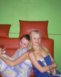 Встреча бывших однокурсниц в сауне 23 фотография