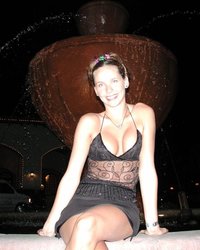 Пара на отдыхе занимается сексом 2 фотография Пара на отдыхе занимается сексом 2 фотография