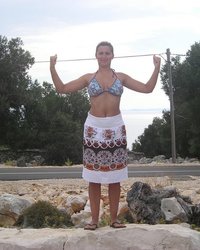 Армянка отдохнула со своим мужем на море 3 фотография Армянка отдохнула со своим мужем на море 3 фотография