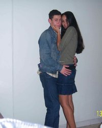 Азиатка с розовой пилоткой отдалась партнеру 1 фотография Азиатка с розовой пилоткой отдалась партнеру 1 фотография