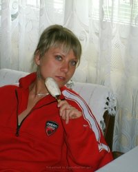 Сучка показала свою манду и как она любит сосать 1 фотография Сучка показала свою манду и как она любит сосать 1 фотография