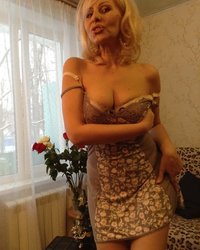 Дамы с упругими дойками позируют перед кавалерами в обнаженном виде 4 фотография Дамы с упругими дойками позируют перед кавалерами в обнаженном виде 4 фотография