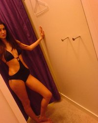 Девахи в сексуальном бикини светят упругими попками 7 фотография Девахи в сексуальном бикини светят упругими попками 7 фотография