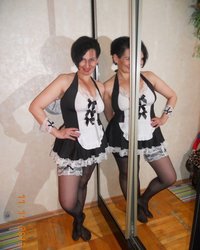 Мамаши в домашней обстановке раздеваются перед хахалями 9 фотография Мамаши в домашней обстановке раздеваются перед хахалями 9 фотография