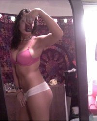 Привлекательные бабы с упругими сиськами делают обнаженное селфи перед зеркалом 3 фотография Привлекательные бабы с упругими сиськами делают обнаженное селфи перед зеркалом 3 фотография