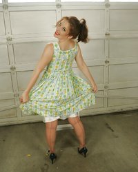 Рыжеволосая пин-ап модель показала ретро бельё 3 фотография Рыжеволосая пин-ап модель показала ретро бельё 3 фотография