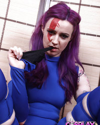 Поклонница восточных культур сверкает сочной щелкой 5 фотография Поклонница восточных культур сверкает сочной щелкой 5 фотография