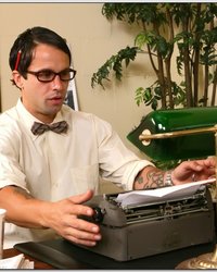 Безотказная чика трахается по очереди с двумя коллегами 1 фотография Безотказная чика трахается по очереди с двумя коллегами 1 фотография