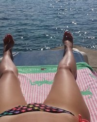 Красивые ножки девушек, вид от первого лица 10 фотография Красивые ножки девушек, вид от первого лица 10 фотография