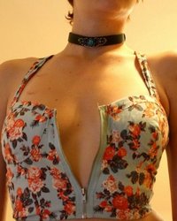 Домашняя пошлячка показывает голые сиськи 13 фотография Домашняя пошлячка показывает голые сиськи 13 фотография