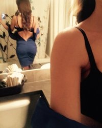 Стройная баба в сексуальном белье черного цвета делает селфи 4 фотография Стройная баба в сексуальном белье черного цвета делает селфи 4 фотография