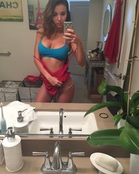 Девушки сверкают большими сиськами и попами в ванне 8 фотография Девушки сверкают большими сиськами и попами в ванне 8 фотография