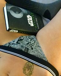 Сексапильная модель с большими сиськами показывает обнаженное тело 17 фотография Сексапильная модель с большими сиськами показывает обнаженное тело 17 фотография